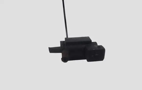 BMW 1 E81 E87 Turbo solenoid valve 7810831