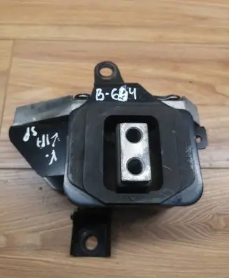 KIA Sportage Engine mounting bracket 21830D9700
