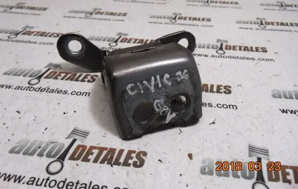 Honda Civic Rear door upper hinge