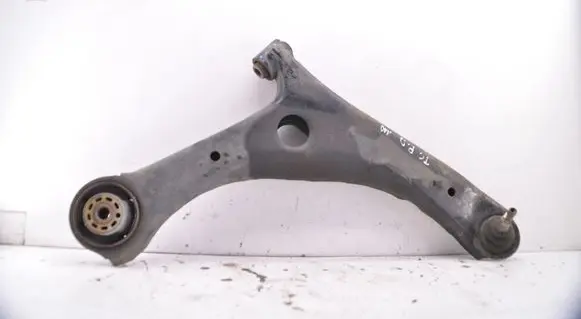 Chrysler Town u0026 Country V Front lower control arm/wishbone R27013B0884