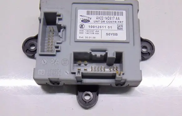 Jaguar XF X250 Door control unit/module AH2214D617AA