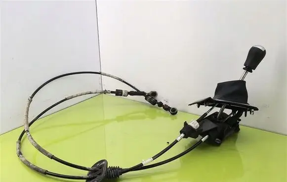 Ford Focus Gear shifter/selector 4M5R7C453
