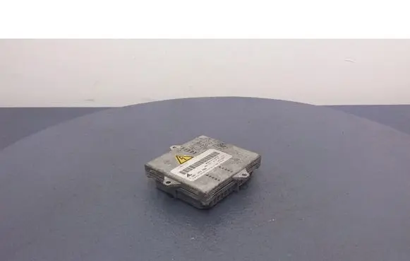 Mazda 6 Voltage converter/converter module 1307329086