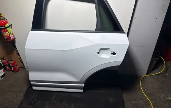 Audi Q2 - Rear door 81A833051C