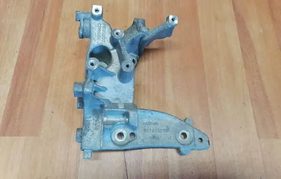 Generator/alternator bracket