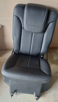 Mercedes-Benz GL X164 Rear seat 1298508