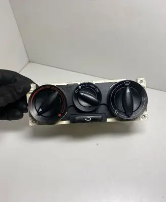 Audi A3 S3 8L Climate control unit 8L0819045A F654885K 901510980002