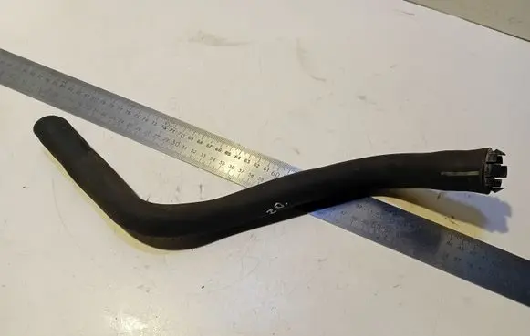 Volvo S70 V70 V70 XC Engine coolant pipe/hose