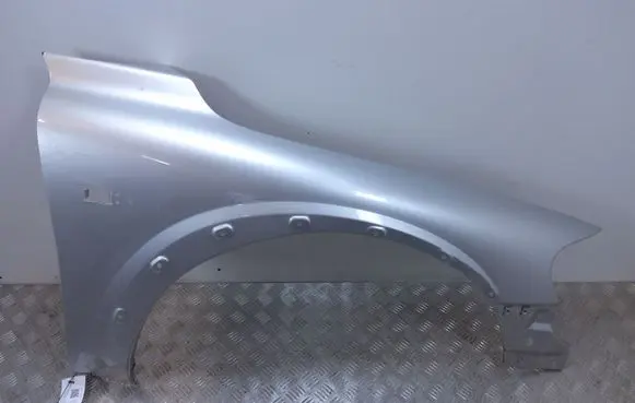 Volvo XC70 Fender