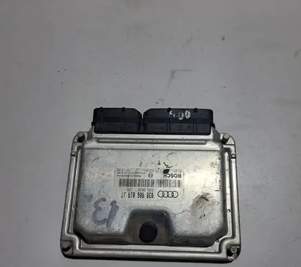 Audi A4 S4 B6 8E 8H Engine control unit/module 038906019JT 1039S00656 0281011138
