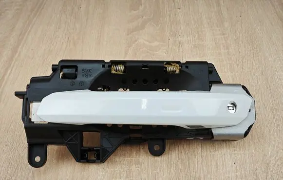 Audi A4 S4 B9 Front door exterior handle 8W0837811A