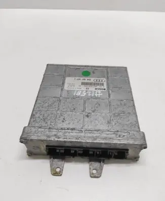 Audi A4 S4 B5 8D Engine control unit/module 0261203938939 8D0907557C
