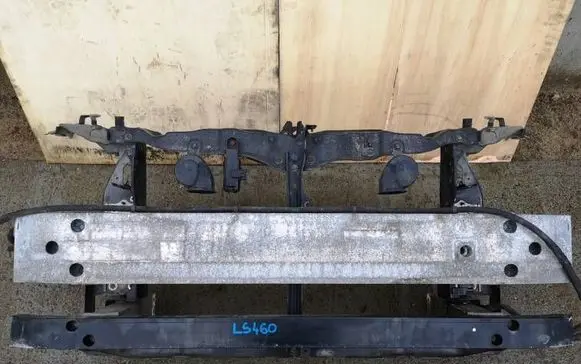 Lexus LS 460 - 600H Radiator support slam panel