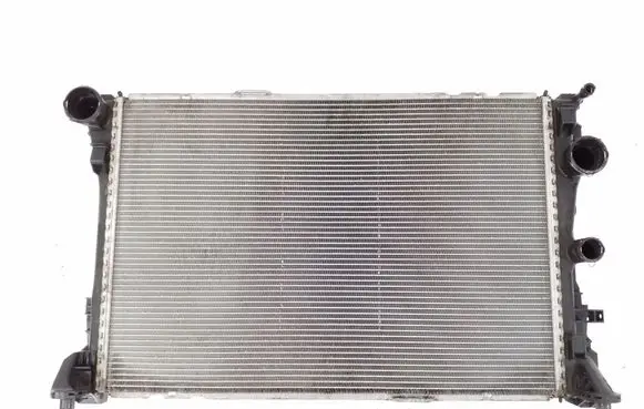 Mercedes-Benz E C207 W207 Coolant radiator A0995002603