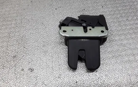 Tailgate/trunk/boot lock/catch/latch