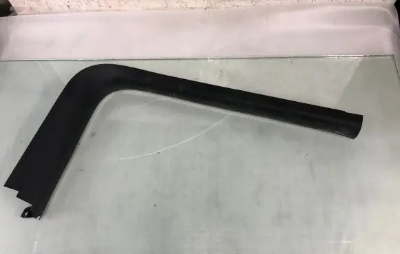 Tesla Model Y Front sill trim cover 1494619-00-D