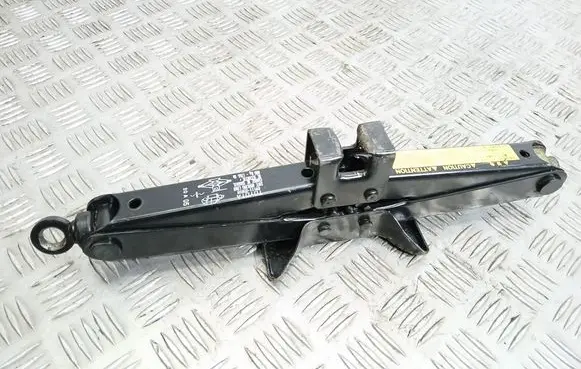 Toyota Avensis T250 Lift Jack 0911105010
