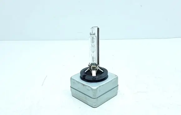 Mercedes-Benz C W204 Xenon bulb 