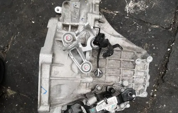 Hyundai i10 Manual 5 speed gearbox ML1671