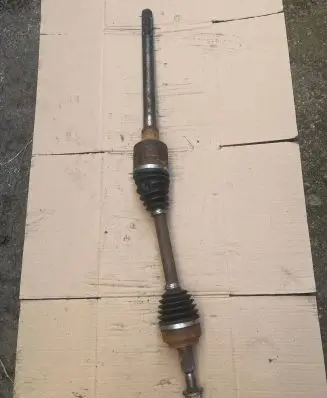 Jeep Grand Cherokee (WK) Front driveshaft P52104590AA TPP1325J0174
