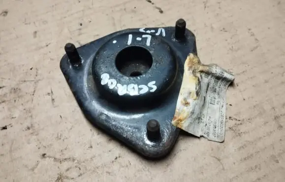 Chrysler Sebring (JS) Coil spring mount 