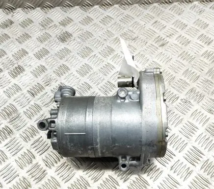 Volvo XC90 Air conditioning (A/C) compressor (pump) 32260523