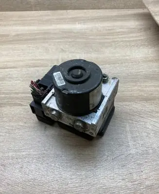 Ford Focus C-MAX ABS Pump 10097001083 5WK84102