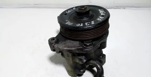 Renault Laguna I Power steering pump 7846075