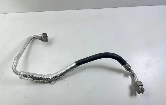Chrysler Pacifica Air conditioning (A/C) pipe/hose 68227756AC