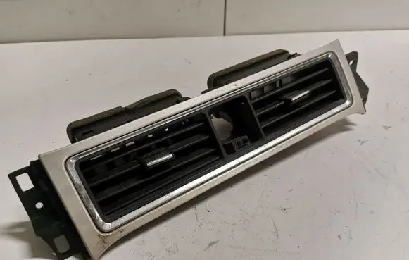 Ford Mustang V Dash center air vent grill AR3319C681A