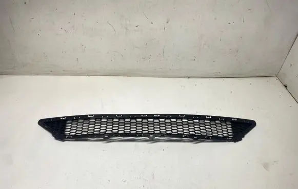 Hyundai Tucson LM Front bumper lower grill 86561-D7000