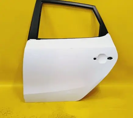 Hyundai i30 Rear door 