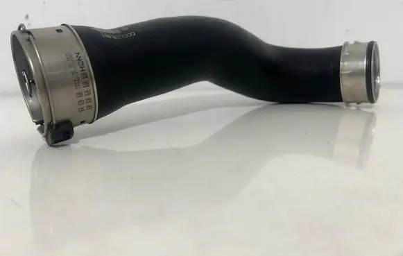Mercedes-Benz GL X166 Intercooler hose/pipe A1665280182