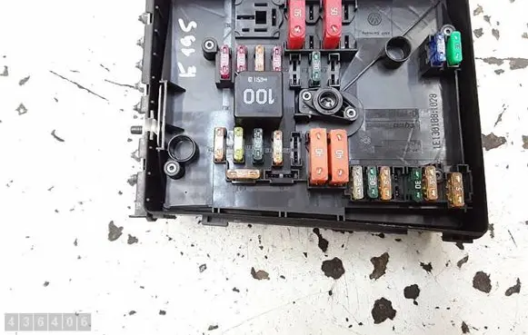 Volkswagen Tiguan Fuse module 1K0937125A 017183071