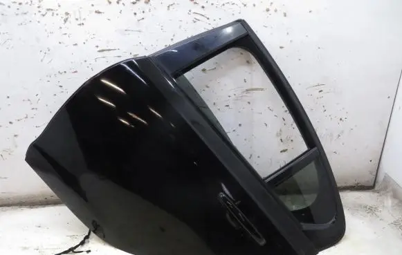 Jaguar XE Rear door