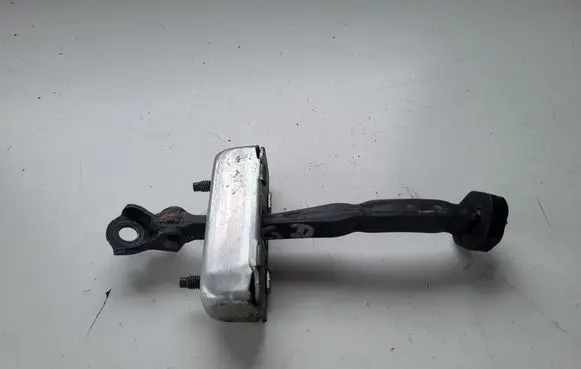 Toyota Avensis T270 Rear door check strap stopper