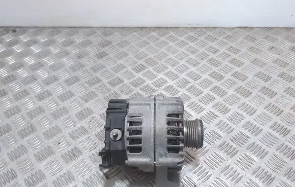 BMW 3 F30 F35 F31 Generator/alternator 8578608