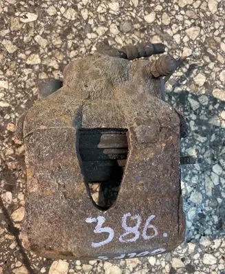 Volkswagen Golf V Front brake caliper