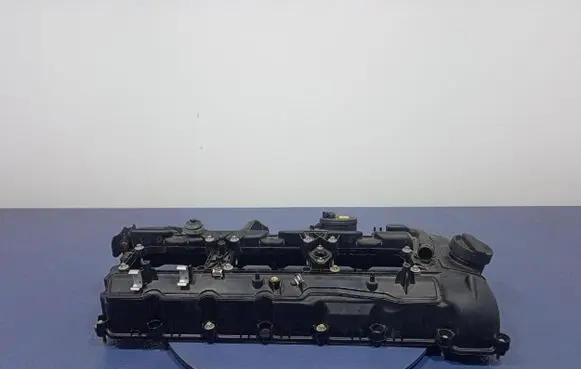 Rocker cam cover