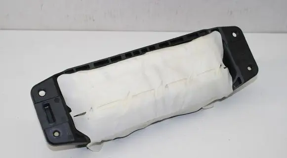 Mercedes-Benz GLC X253 C253 Passenger airbag 2538600502 A2538600502
