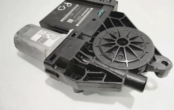 Volvo S90, V90 Front door window regulator motor 31456802 8888486697A 966269103