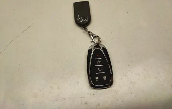 Chevrolet Camaro Ignition key/card 