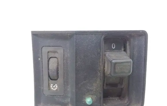 BMW 5 E34 Light switch 1384005 61311384005