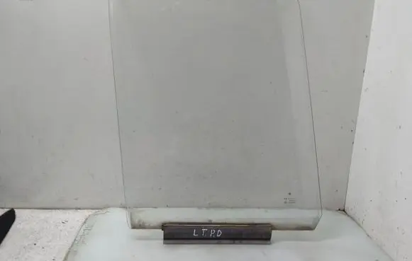 Volkswagen II LT Front door window/glass (coupe) 43R000042