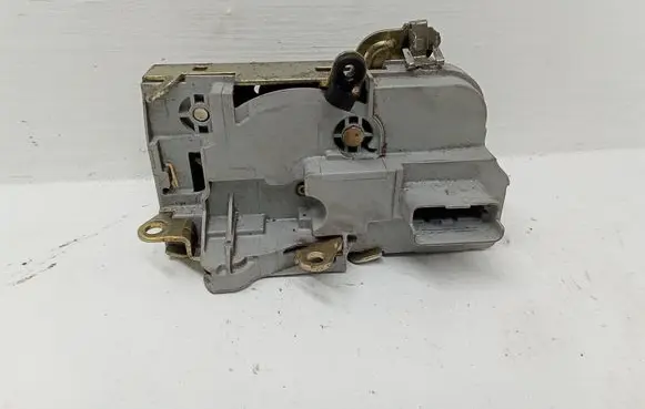 Citroen Berlingo Front door lock