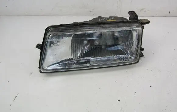 Opel Vectra A Headlight/headlamp 