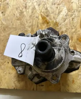 BMW 1 E81 E87 Fuel injection high pressure pump 0445010045