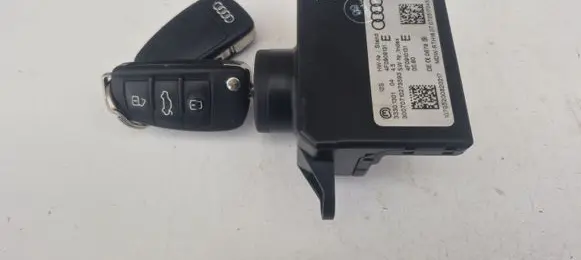 Audi A6 S6 C6 4F Ignition lock 4F0909131