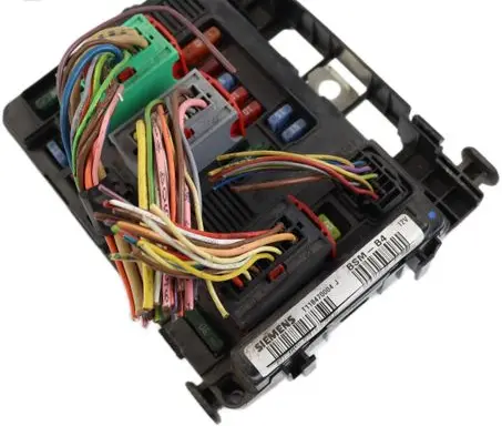 Citroen C3 Fuse module 9643498780 T118470004J