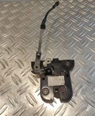 Audi A4 S4 B5 8D Tailgate/trunk/boot lock/catch/latch